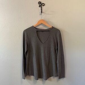 West Coast Love, Gray Long Sleeve Cut-Out Shirt, Large